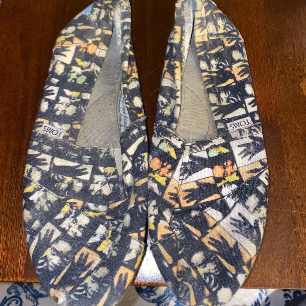 Tom’s Shoes